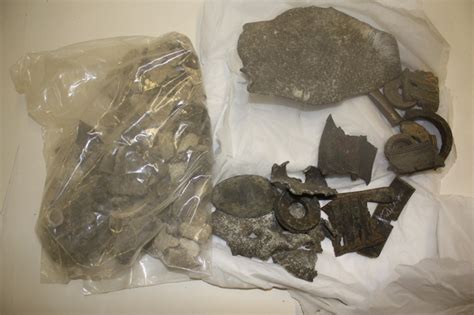 Collection Of Metal Shrapnel And Bomb Fragments Ldqeh2007322 On Ehive