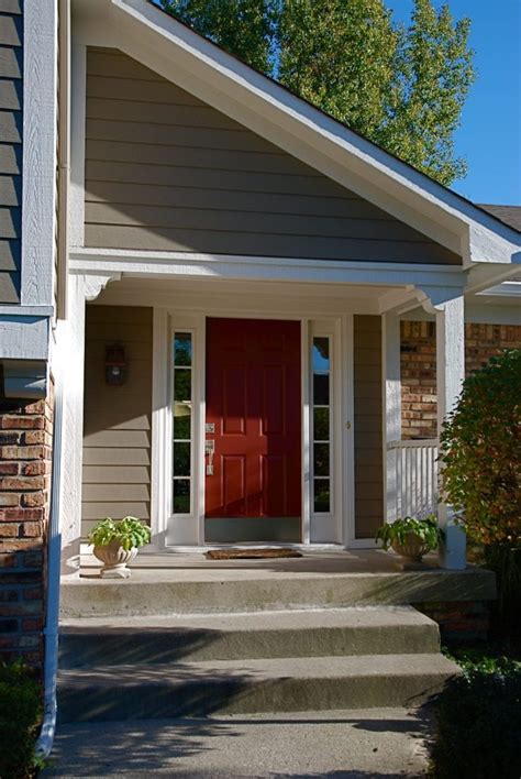 I have used on my house to protect the 8″ of styrofoam from the sun by the 1/2″ wonderboard. Fiber Cement vs Vinyl Siding - Madison Homebuilders