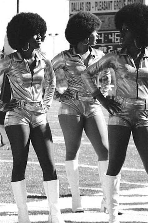 Black Women Hairstyles In The 70s Iconic 70s Hairstyles For Modern Day Disco Glamour Love