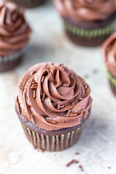 Chocolate Buttercream Frosting Easy 5 Minute Recipe I Heart Eating