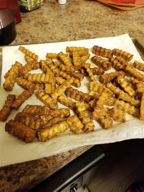 Trust us, we have the toughest critics. The Picky Diabetic — Tofu Fries Net carbs: 0g Ingredients: Extra firm...