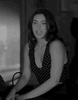 Veronica Lodge Face Claims Cami Gifs Presents