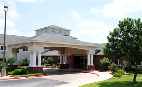 Get breakfast, lunch, or dinner in minutes. Court at Round Rock Senior Living - $2475/Mo Starting Cost