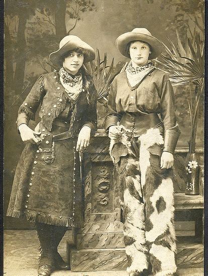 Wild West Women Circa 1800 1900 John Fyfe Cowgirls Westerns Old