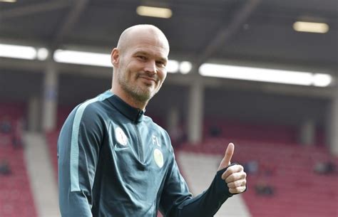 Born 25 april 2000) is a swedish professional footballer who plays as a winger or midfielder for serie a club juventus and the sweden national team. Arsenal Rivaling Juventus, Inter And Manchester United For ...