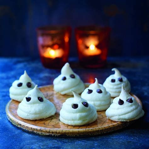 Ghost Meringues Ghost Meringues Halloween Recipes Halloween Meringues