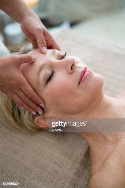 Older Woman Facial Photos And Premium High Res Pictures Getty Images