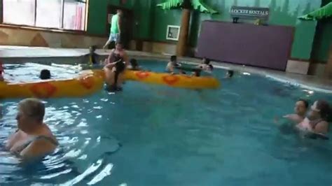 Otter Lake Swimming Pool Hd Pov At Great Wolf Lodge Resort Youtube