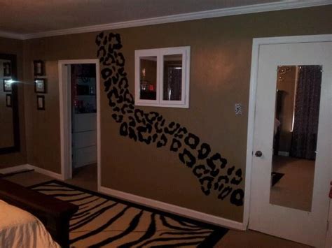 I'm not afraid of color, but i have no idea how to subtly incorporate what she loves. Cheeta Style #wallart | Home, Home bedroom, House rooms