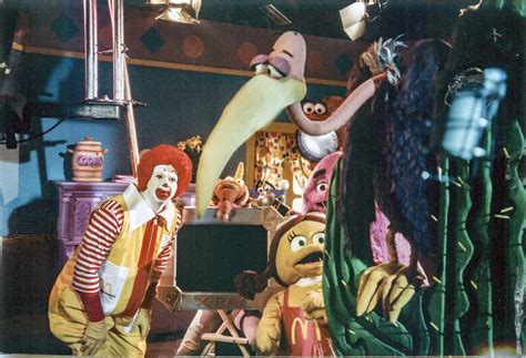 3yr · goldenboy2191 · r/nostalgia. MAKIN' MOVIES" 1993. Bernice the monster eats Ronald ...