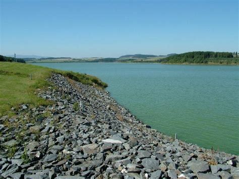 The dam is built on upper course of the moravice river. Vodní nádrž Slezská Harta - galerie