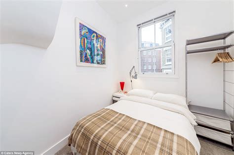 It is sharp contrast to the average rent in britain, which currently stands at £. Two bedroom house in Clerkenwell up for rent for £36,000 ...