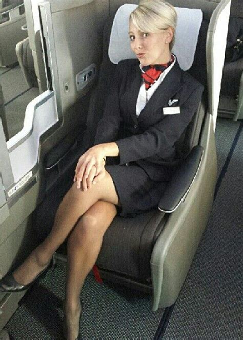 British Airways Photo By Carlydawnb Via Instagram Sexy Flight Attendant Sexy Stewardess