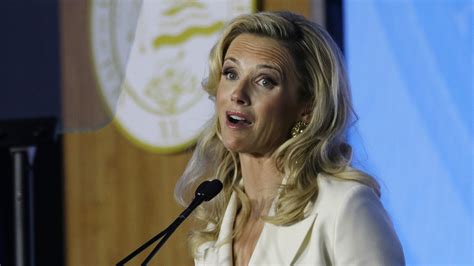 Jennifer Siebel Newsom Governors Wife To Use Title First Partner In