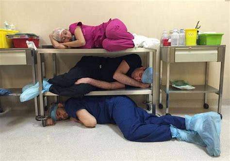 Doctors Post Pics Where They Sleep At Work Mirror Online