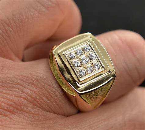 2499 Retail 028 Carat Tw Diamond Mens Ring 18k Yellow Gold 176