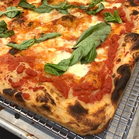 Best Pizza Spot In The Bronx Nannette Duff