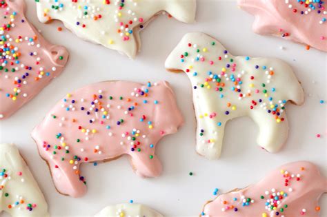 Traditional, bold, honey roasted & oven roasted flavors available. Frosted Animal Cookies Recipe - Baking the Goods