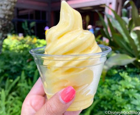 You Can Now Get A Whole Pineapple Full Of Dole Whip In Disney World