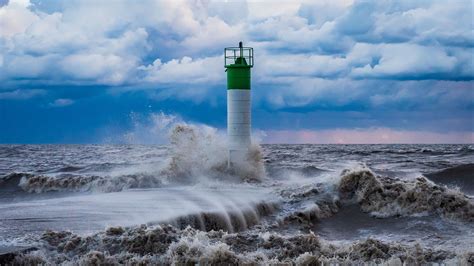 Download Wallpaper 2560x1440 Lighthouse Sea Storm Wave Spray