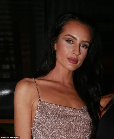 Mafs Villain Ines Basic Looks Unrecognisable With Plump Lips And Heavy Make Up Daily Mail