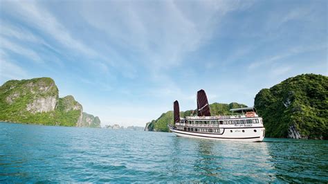 Download Ha Long Bay Wallpapers Most Beautiful Places In The World