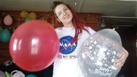 Huge Red Tuftex Queen Of Looners Big Balloon Blow To Pop Looner