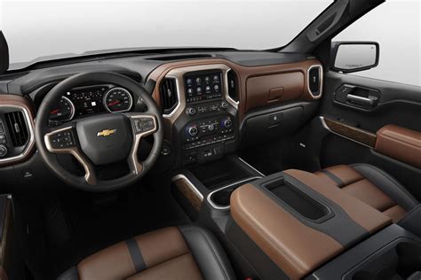 Chevrolet Silverado Ltd Interior