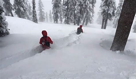 Lake Tahoe Breaks Record For Snowfall In December Closing Resorts And