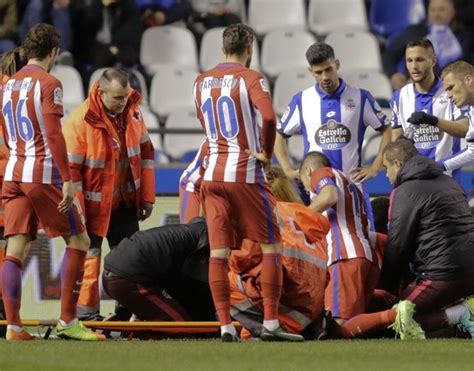 Fernando torres was rushed to hospital after suffering a horror head injury in atletico madrid's liga draw with deportivo la coruna. Atletico 'nervous and worried' by Torres neck injury - Rediff Sports