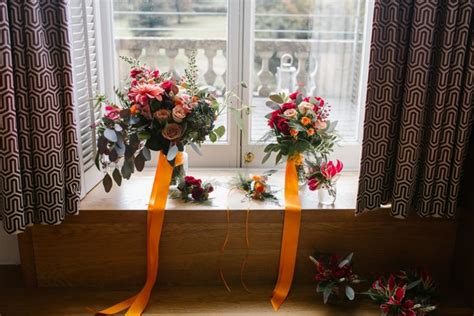 Oliver bonas is an independent british lifestyle store, designing our own take on. Naomi Neoh Romance For An Autumnal Cotswold Marriage with ...