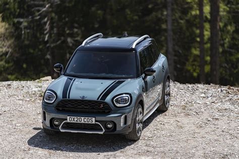 2020 F60 Mini Countryman Facelift Cleaner Engines More Standard Kit