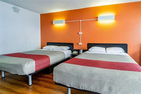 Motel 6 Rooms Pictures And Reviews Tripadvisor