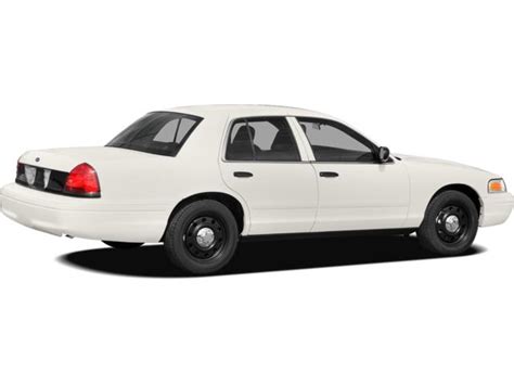 2009 Ford Crown Victoria Reviews Ratings Prices Consumer Reports