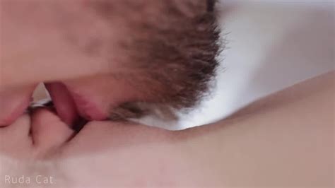 O Melhor Pov Feminino Doce Close Up Buceta Lambendo E Orgasmo Mútuo Ruda Gato Ptporn com