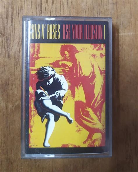 Guns N Roses Use Your Illusion I And Ii 1991 Cassettes Hobbies And Toys