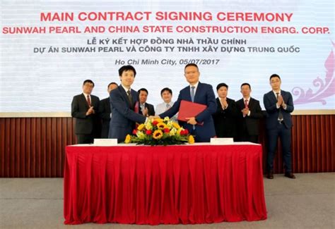 Main Contract Signing Ceremony For Sunwah Pearl Project Between Sunwah