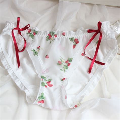 Strawberry Print Cute Lovely Style Girls Panties Sweet Soft Sexy Lace