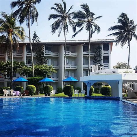 Berjaya Hotel Colombo Hotels In Colombo Ceylon Pages