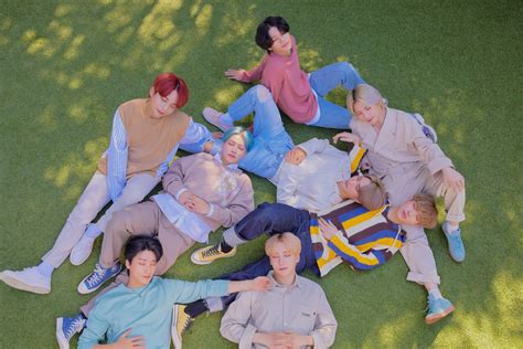 We update these redeem codes on a regular basis so that you never get to miss and latest codes. ATEEZ Rilis Teaser Misterius 'From The New World' | Kpop Chart
