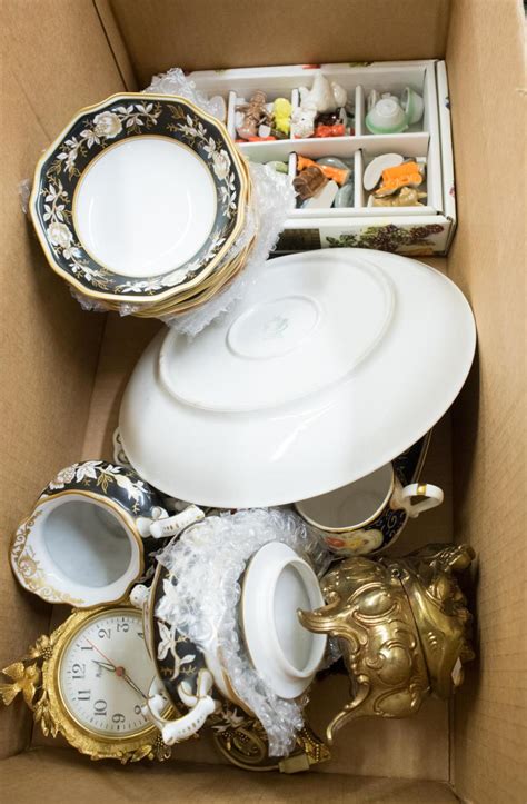 Lot Box Lot Porcelain China And Collection