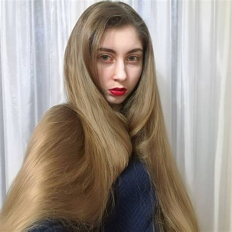 Polina On Instagram “ Selfie Selfieeveryday Selfieadaychallenge Hair Longhair Moscow Week