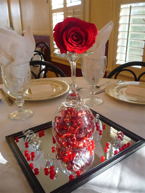 10 Valentine S Day Table Decoration Ideas Decoomo