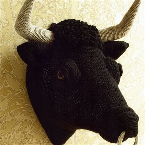 The most common knitted taxidermy material is cotton. Here's an animal you don't want to mess with: black bull ...