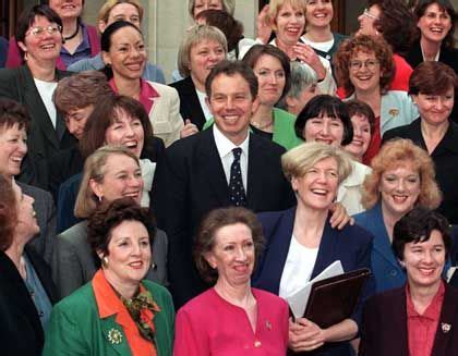 Of course, the referendum was not. Chauvinismus: Wie Frauen im britischen Unterhaus fertig ...