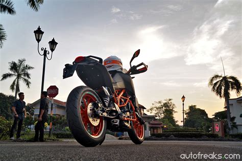 Official fanpage of ktm malaysia. BIKES: KTM RC 250 & 250 Duke launched in Malaysia ...