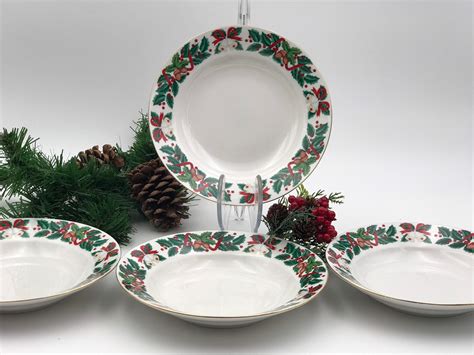 Vintage Christmas China Soup Bowls Set Of 4 Royal Majestic Holiday