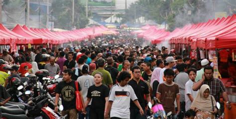 Hal ini demikian kerana wang boleh dianggap segalanya pada zaman kini. Membuak-buak Nafsu Masuk Bazar Ramadhan, Guna Tips Ini ...