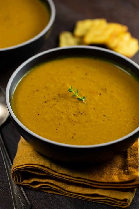 Soup curry (スープカレー) is a light curry flavored soup served with some type of meat, and a rainbow of roasted vegetables. Instant Pot Pumpkin Curry Soup (Vegan)- Veggie Chick