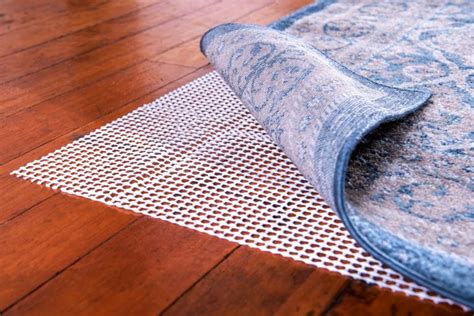 How To Keep Rugs From Slipping On Hardwood Floors Homeoholic